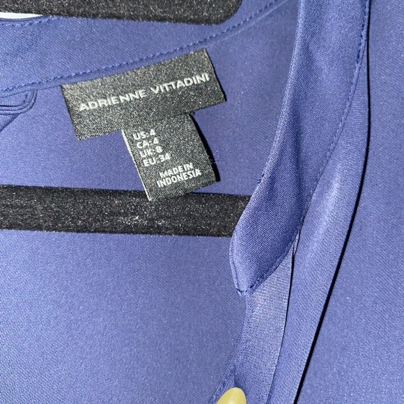 Super flattering work dress - Picture 2 of 6